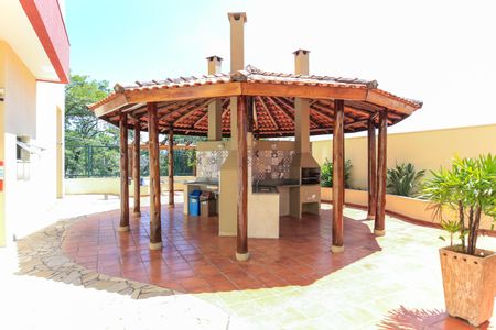 Apartamento para alugar com 67m², 2 quartos e 1 vagaÁrea comum - Churrasqueira