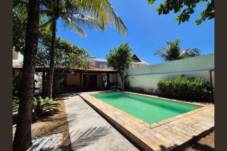 Casa para alugar com 470m², 3 quartos e 3 vagasÁrea externa