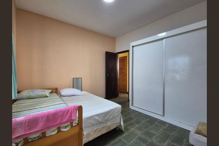 Casa para alugar com 470m², 3 quartos e 3 vagasSuíte 2