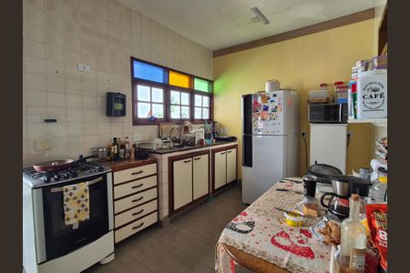 Casa para alugar com 470m², 3 quartos e 3 vagasCozinha