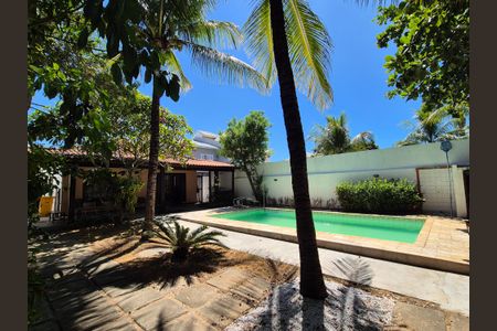 Casa para alugar com 470m², 3 quartos e 3 vagasÁrea externa