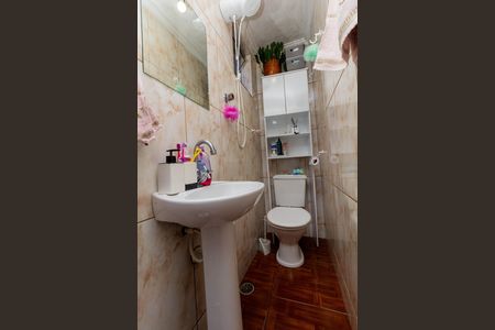 Casa para alugar com 50m², 1 quarto e sem vaga Casa para alugar com 50m², 1 quarto e sem vagaBanheiro