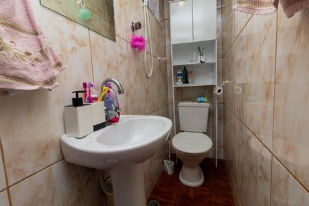 Casa para alugar com 50m², 1 quarto e sem vaga Casa para alugar com 50m², 1 quarto e sem vagaBanheiro