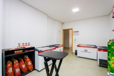 Apartamento à venda com 97m², 3 quartos e 2 vagasÁrea comum - Mini Mercado