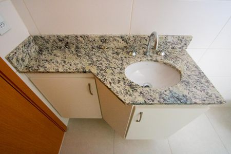 Apartamento à venda com 97m², 3 quartos e 2 vagasBanheiro social