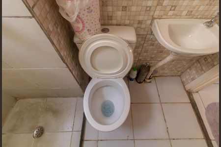 Apartamento à venda com 40m², 2 quartos e 1 vaga Apartamento à venda com 40m², 2 quartos e 1 vagaBanheiro