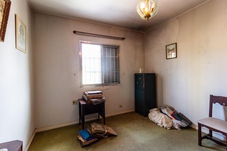 Casa à venda com 500m², 4 quartos e 16 vagas Casa à venda com 500m², 4 quartos e 16 vagasQuarto 2