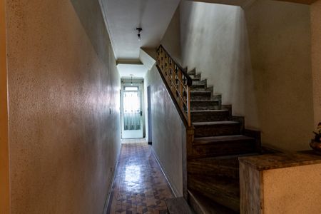 Casa à venda com 500m², 4 quartos e 16 vagas Casa à venda com 500m², 4 quartos e 16 vagasAcesso ao andar superior