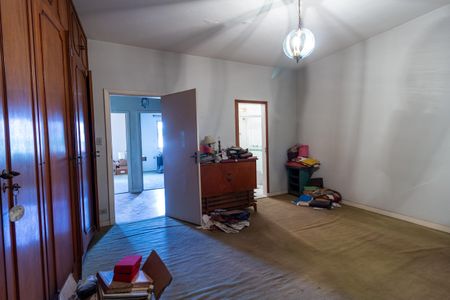 Casa à venda com 500m², 4 quartos e 16 vagas Casa à venda com 500m², 4 quartos e 16 vagasSuíte 1