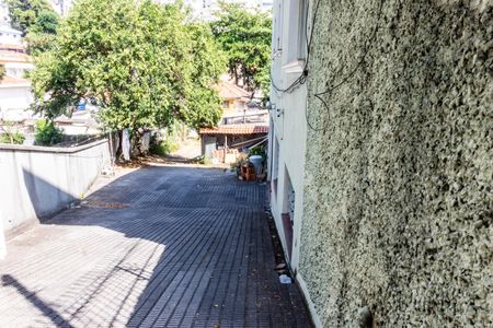 Casa à venda com 500m², 4 quartos e 16 vagas Casa à venda com 500m², 4 quartos e 16 vagasQuintal