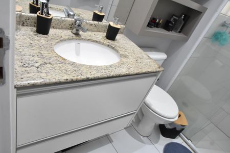 Apartamento à venda com 131m², 3 quartos e 2 vagasBanheiro da Suíte 1