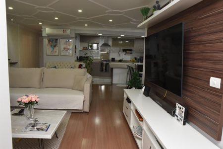 Apartamento à venda com 131m², 3 quartos e 2 vagasSala de TV