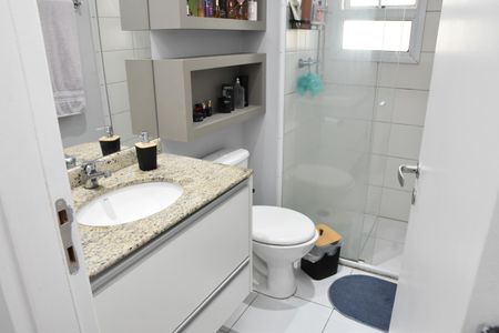 Apartamento à venda com 131m², 3 quartos e 2 vagasBanheiro da Suíte 1