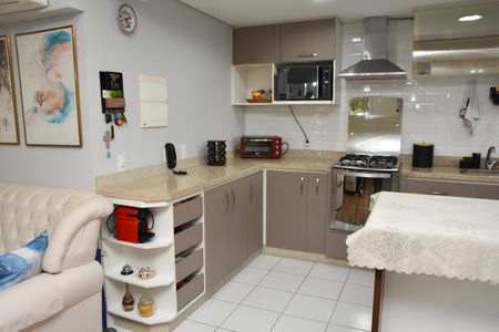 Apartamento à venda com 131m², 3 quartos e 2 vagasCozinha