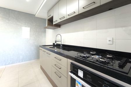 Apartamento à venda com 62m², 2 quartos e 1 vagaCozinha