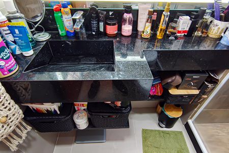 Apartamento para alugar com 84m², 3 quartos e 1 vaga Apartamento para alugar com 84m², 3 quartos e 1 vagaBanheiro