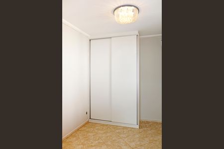 Casa de condomínio para alugar com 180m², 3 quartos e 4 vagasQuarto 1