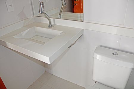 Casa de condomínio para alugar com 180m², 3 quartos e 4 vagasÁrea Gourmet - Banheiro