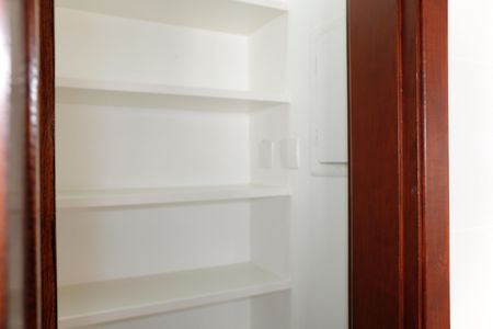 Casa de condomínio para alugar com 180m², 3 quartos e 4 vagasDespensa