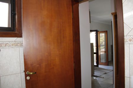 Casa de condomínio para alugar com 180m², 3 quartos e 4 vagasBanheiro - Quarto 2