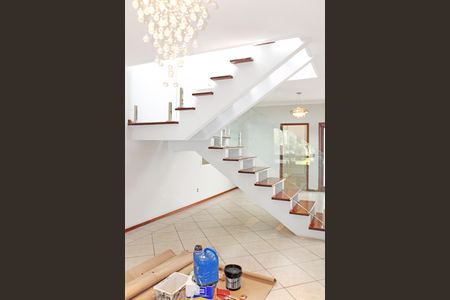 Casa de condomínio para alugar com 180m², 3 quartos e 4 vagasSala