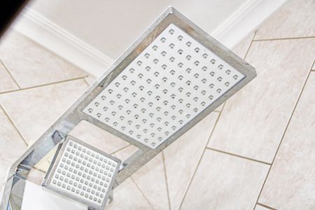 Casa de condomínio para alugar com 180m², 3 quartos e 4 vagasBanheiro - Quarto 2