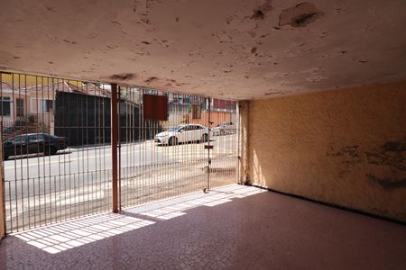 Casa à venda com 292m², 4 quartos e 2 vagas Casa à venda com 292m², 4 quartos e 2 vagasGaragem