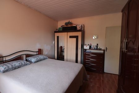 Casa à venda com 292m², 4 quartos e 2 vagas Casa à venda com 292m², 4 quartos e 2 vagasQuarto 1