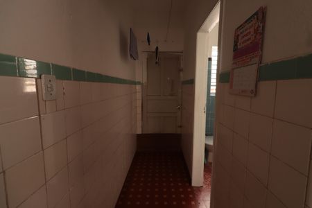 Casa à venda com 292m², 4 quartos e 2 vagas Casa à venda com 292m², 4 quartos e 2 vagasCorredor