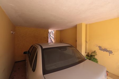 Casa à venda com 292m², 4 quartos e 2 vagas Casa à venda com 292m², 4 quartos e 2 vagasGaragem