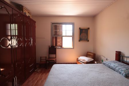 Casa à venda com 292m², 4 quartos e 2 vagas Casa à venda com 292m², 4 quartos e 2 vagasQuarto 1