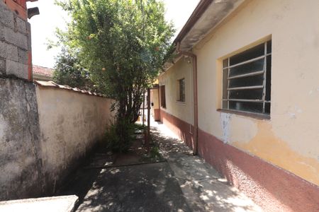 Casa à venda com 292m², 4 quartos e 2 vagas Casa à venda com 292m², 4 quartos e 2 vagasÁrea de Serviço