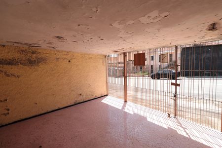 Casa à venda com 292m², 4 quartos e 2 vagas Casa à venda com 292m², 4 quartos e 2 vagasGaragem