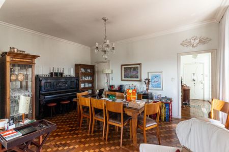 Apartamento à venda com 165m², 3 quartos e 2 vagasSala