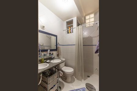 Apartamento à venda com 165m², 3 quartos e 2 vagasBanheiro Social