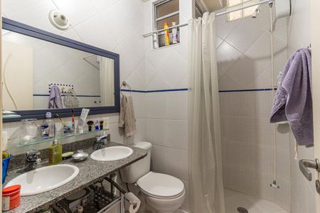 Apartamento à venda com 165m², 3 quartos e 2 vagasBanheiro Social