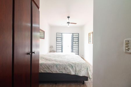 Casa à venda com 225m², 2 quartos e 1 vagaSuíte 1