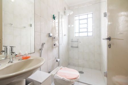 Casa à venda com 225m², 2 quartos e 1 vagaBanheiro Suíte 2