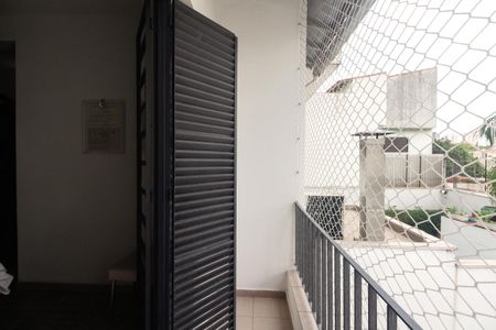 Casa à venda com 225m², 2 quartos e 1 vagaSuíte 2 - Varanda 