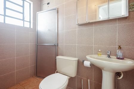 Casa à venda com 225m², 2 quartos e 1 vagaBanheiro de Serviço 