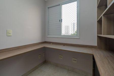 Apartamento à venda com 64m², 2 quartos e 1 vaga Apartamento à venda com 64m², 2 quartos e 1 vagaEscritório