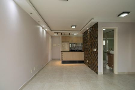 Apartamento à venda com 64m², 2 quartos e 1 vaga Apartamento à venda com 64m², 2 quartos e 1 vagaSala de Jantar