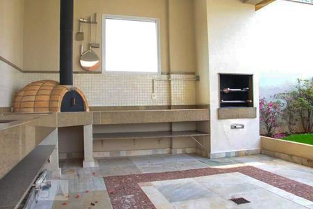 Apartamento à venda com 64m², 2 quartos e 1 vaga Apartamento à venda com 64m², 2 quartos e 1 vagaÁrea comum - Churrasqueira