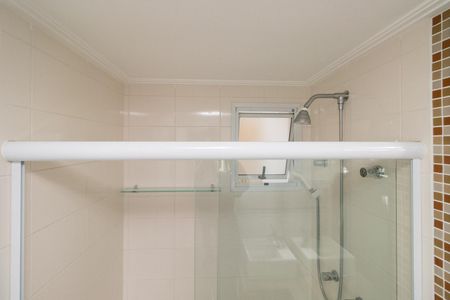 Apartamento à venda com 64m², 2 quartos e 1 vaga Apartamento à venda com 64m², 2 quartos e 1 vagaBanheiro Social