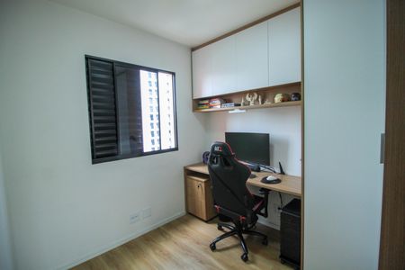 Apartamento à venda com 54m², 2 quartos e 2 vagasQuarto 2