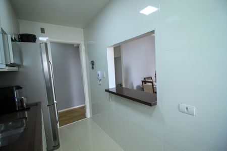 Apartamento à venda com 54m², 2 quartos e 2 vagasCozinha