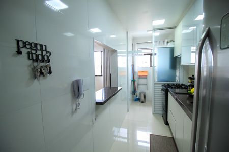 Apartamento à venda com 54m², 2 quartos e 2 vagasCozinha