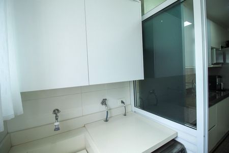 Apartamento à venda com 54m², 2 quartos e 2 vagasÁrea de Serviço