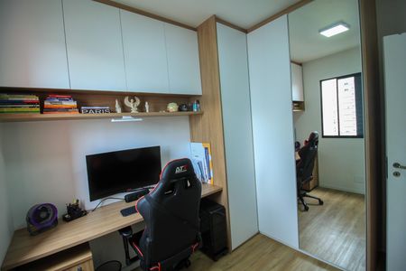Apartamento à venda com 54m², 2 quartos e 2 vagasQuarto 2