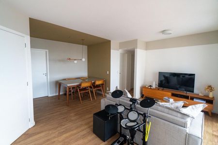 Apartamento para alugar com 83m², 2 quartos e 1 vagaSala
